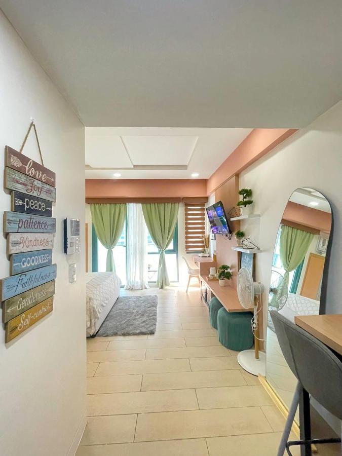 Two Palm Tree Villas Pasay Eksteriør billede