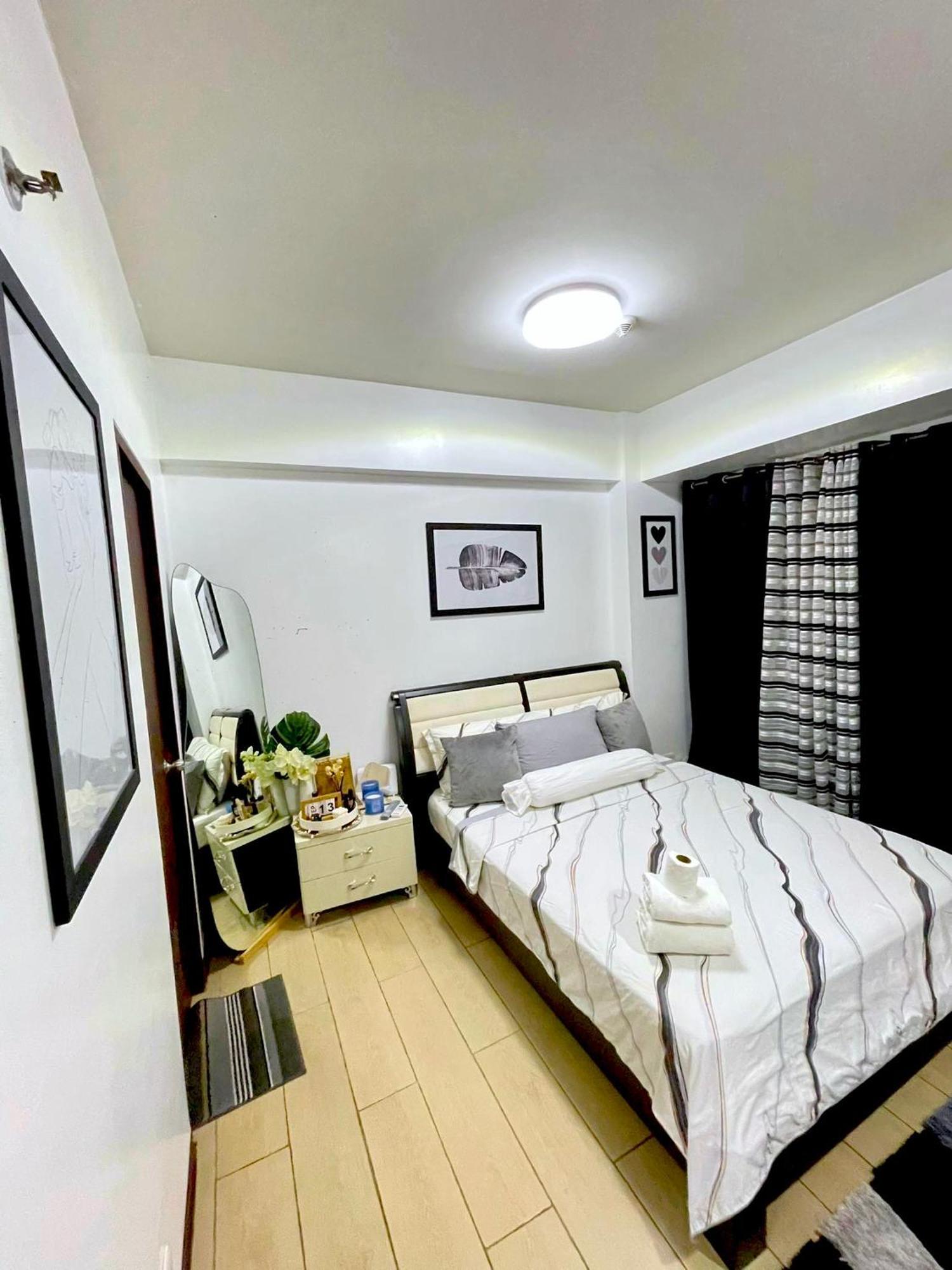 Two Palm Tree Villas Pasay Eksteriør billede